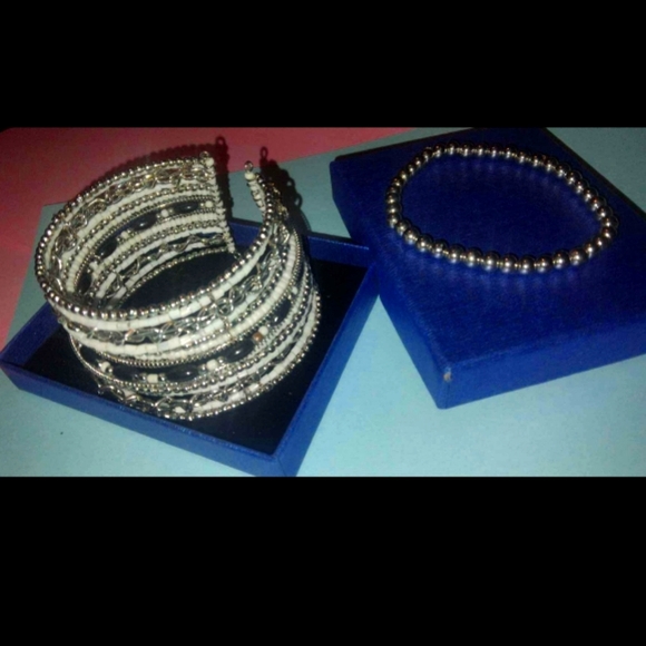 Silver Tone Beaded Bracelet Bundle - Picture 3 of 3